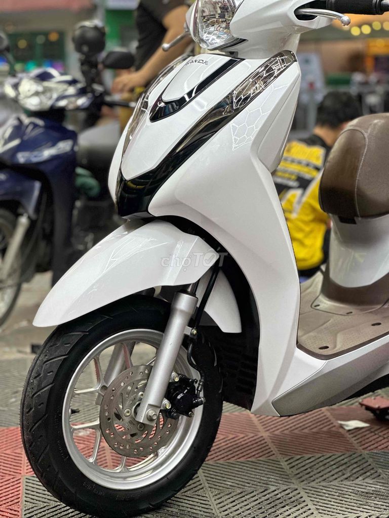 Lead 2018 khoá smk.9chủ bao ký uỷ quyền. Mua bán Xe máy tại Quận Bình Thạnh Tp Hồ Chí Minh được đăng bởi Chương Decal hình 2