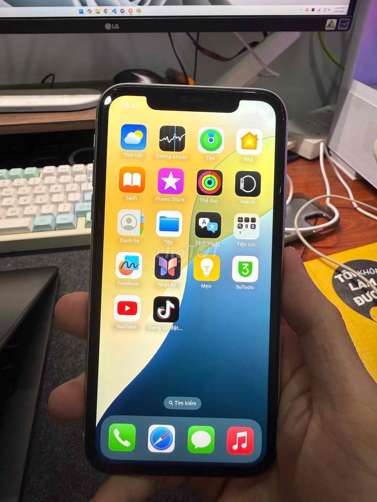 Apple iPhone 11 64GB Trắng 100% pin. Mua bán Điện thoại tại Quận Liên Chiểu Đà Nẵng được đăng bởi Tuấn hình 1