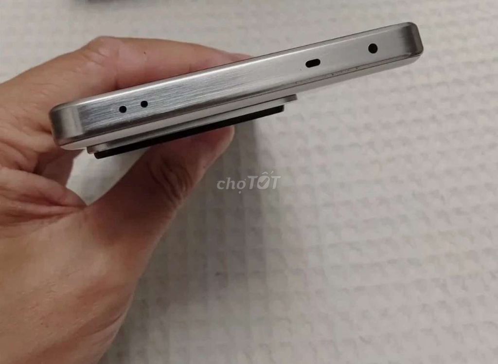 Realme GT7 256GB Trắng Như mới. Mua bán Điện thoại tại Quận Liên Chiểu Đà Nẵng được đăng bởi Lê Văn Hưng hình 1