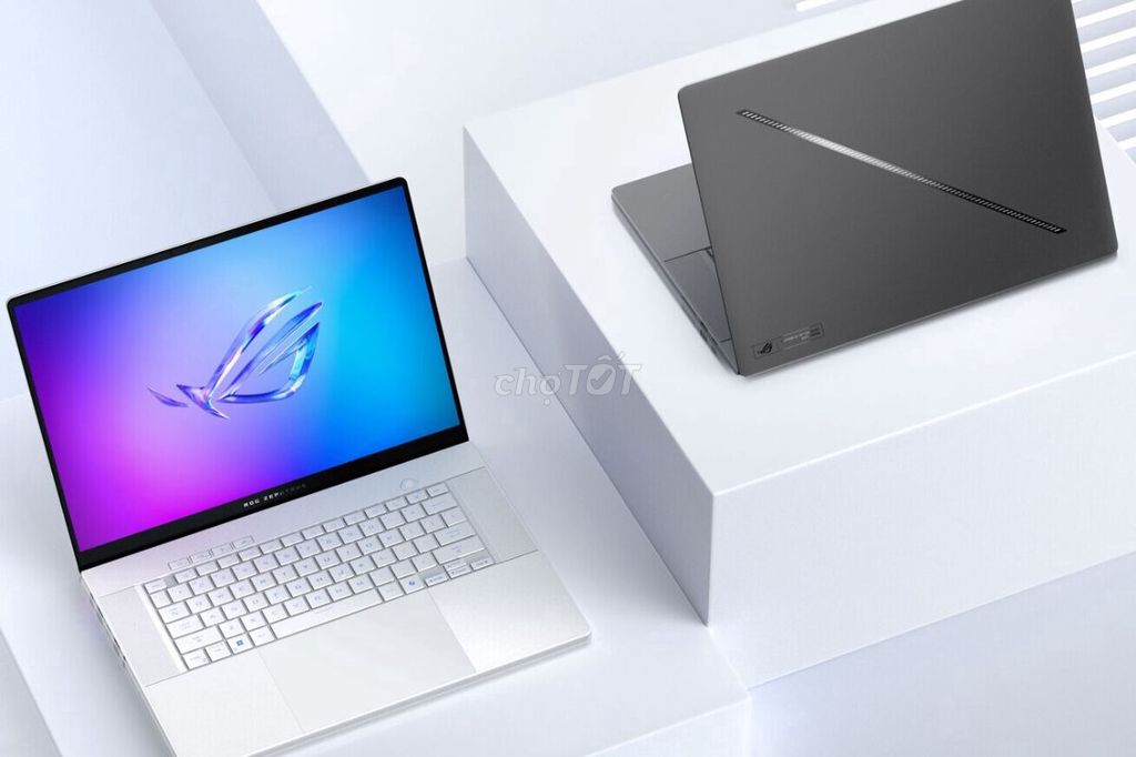 CẬP BẾN SIÊU PHẨM ASUS ROG Zephyrus G16-UNTR9-AI. Mua bán Laptop tại Quận Thanh Khê Đà Nẵng được đăng bởi Nguyễn Văn Chính hình 1