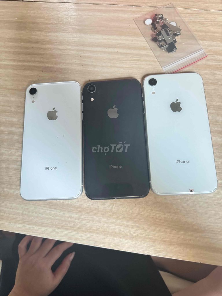 Apple iPhone XR 64GB Trắng. Mua bán Điện thoại tại Thành phố Thuận An Bình Dương được đăng bởi Hồng Nhi hình 1