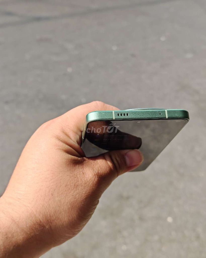 iQOO 13 12GB/256GB Xanh lá. Mua bán Điện thoại tại Thành phố Châu Đốc An Giang được đăng bởi Thái Duy hình 1