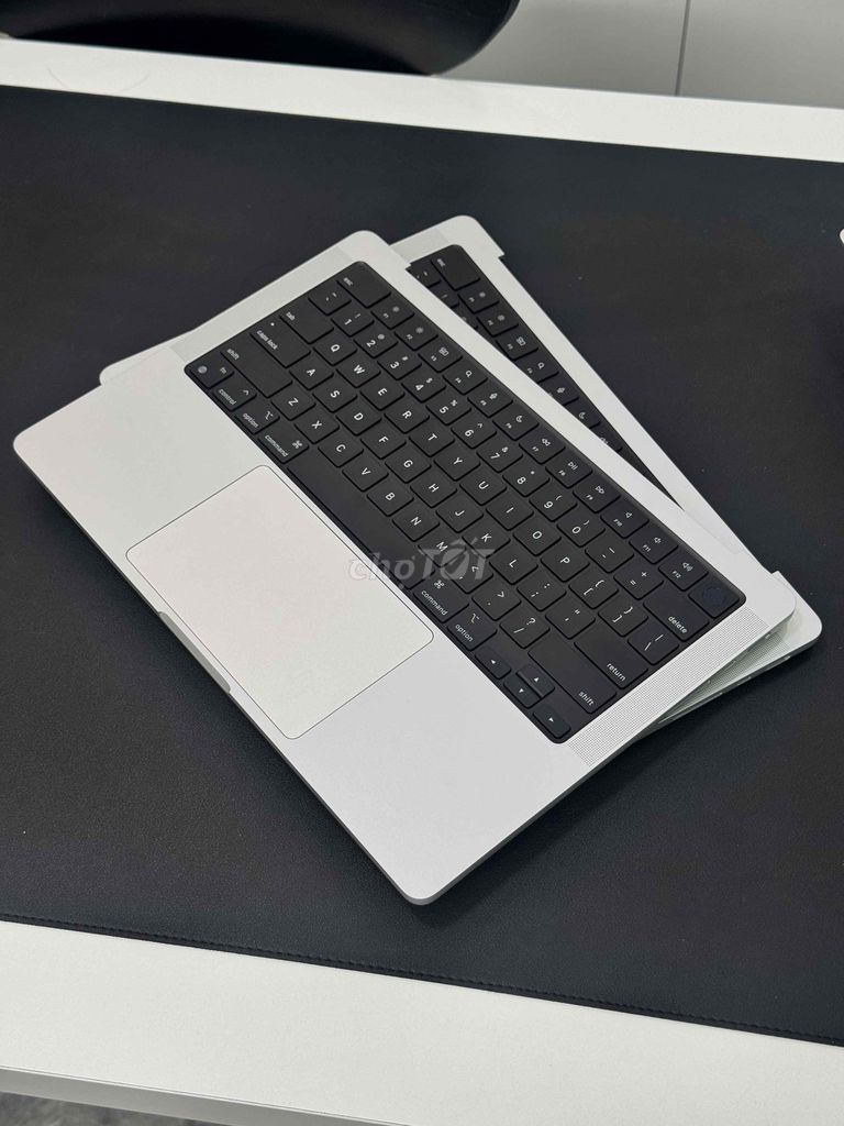 i mâm M1 Pro 16/512 zin, có sẵn trackpad + phím. Mua bán Laptop tại Quận 10 Tp Hồ Chí Minh được đăng bởi Viễn Huy Shop hình 1