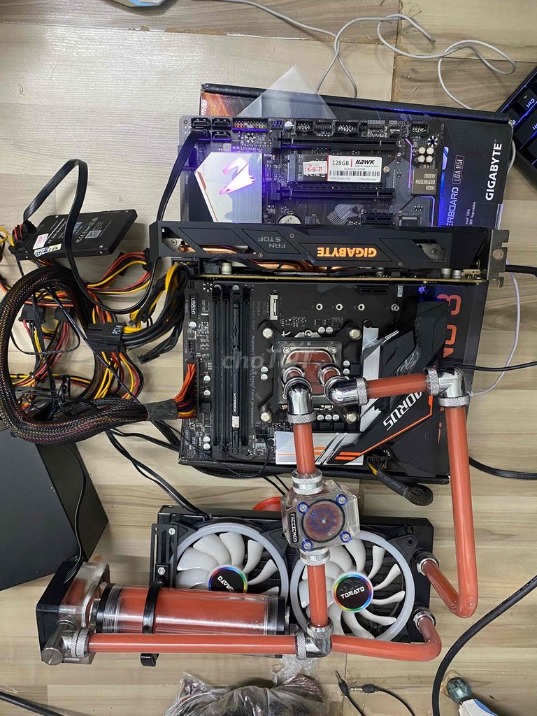 i5-9400F VGA RX-5800 8G