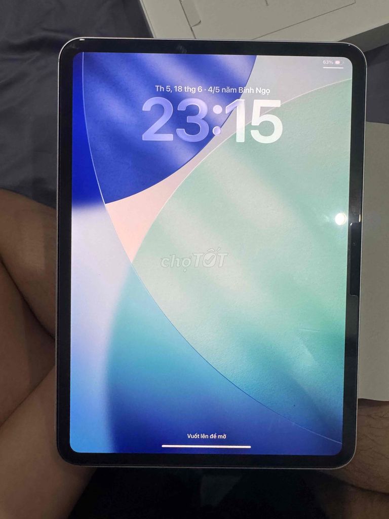 Apple iPad Pro M5 Wifi 256GB+ Pen Pro. Mua bán Máy tính bảng tại Quận Bắc Từ Liêm Hà Nội được đăng bởi Đinh Hải Dương hình 1