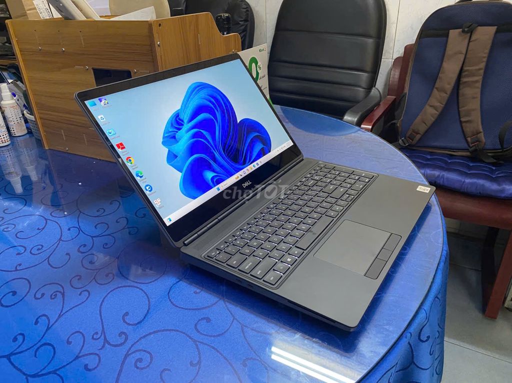 DELL PRECISION 7550 XEON 10855M 16GB 512GB 15.6"4K. Mua bán Laptop tại Quận 1 Tp Hồ Chí Minh được đăng bởi Trần Thanh Hiền hình 1