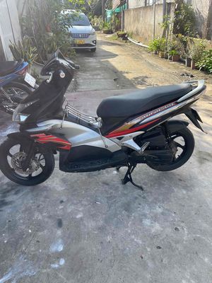 Honda Air Blade 2010 Fi Đen máy zin êm. Mua bán Xe máy tại Quận Cái Răng Cần Thơ được đăng bởi Cầm Đồ Minh Tấn