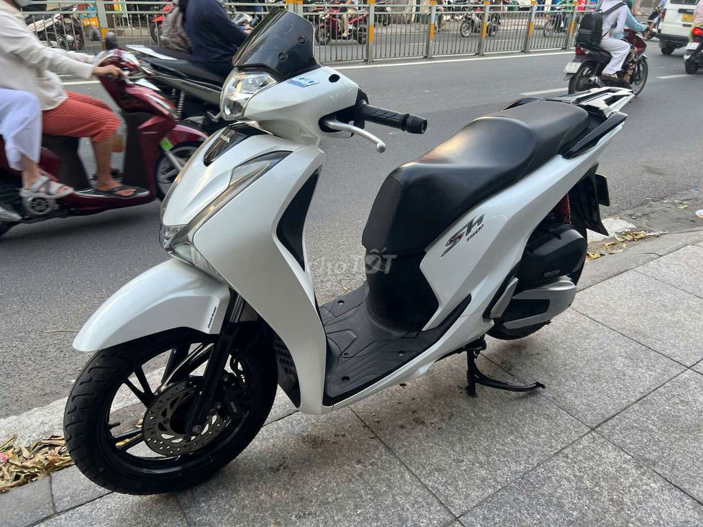 Honda SH 150i 2018 mới 90% Bstp chính chủ. Mua bán Xe máy tại Quận Tân Phú Tp Hồ Chí Minh được đăng bởi Tuanduy hình 1