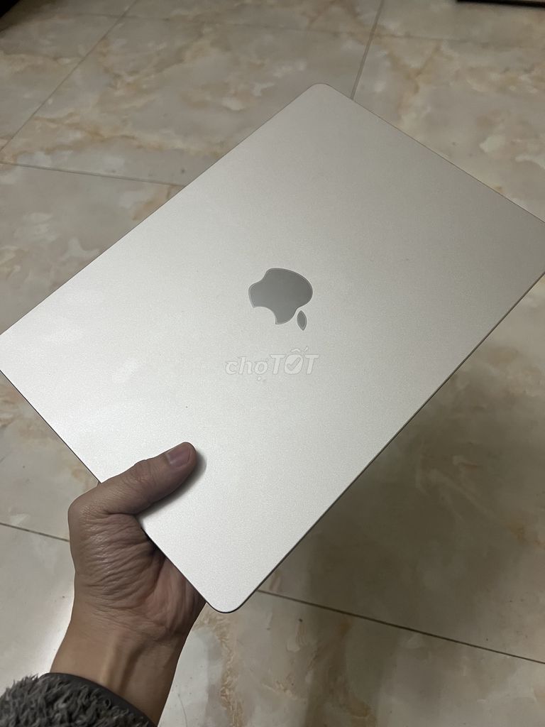 Macbook air m2 256 8gb ram