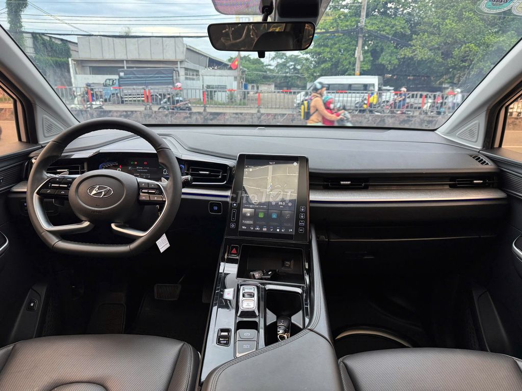 Hyundai Custin 2023  - 67000 km. Mua bán Ô tô tại Thành phố Thủ Đức Tp Hồ Chí Minh được đăng bởi Thy Ôtô Cũ Miền Nam hình 11