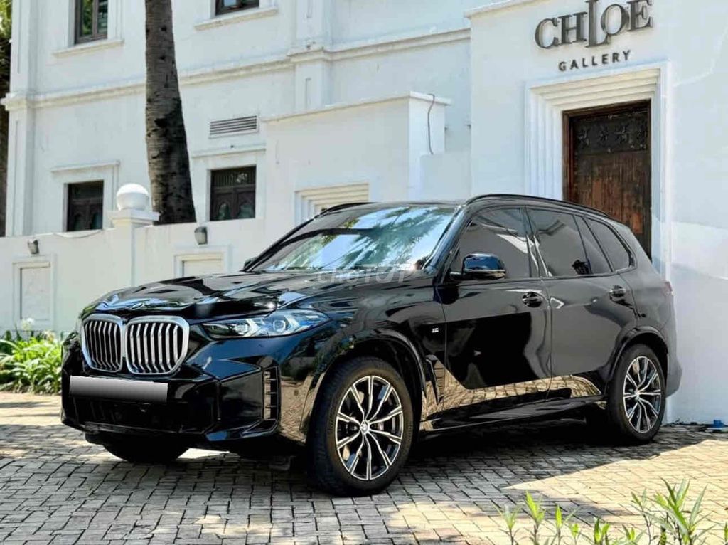 BMW X5 2023 xDrive40i M Sport siêu lướt. Mua bán Ô tô tại Quận 7 Tp Hồ Chí Minh được đăng bởi Hoàng Trung hình 2