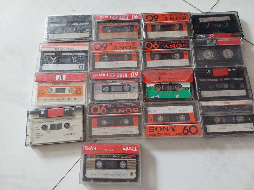 Bán băng cassette cổ