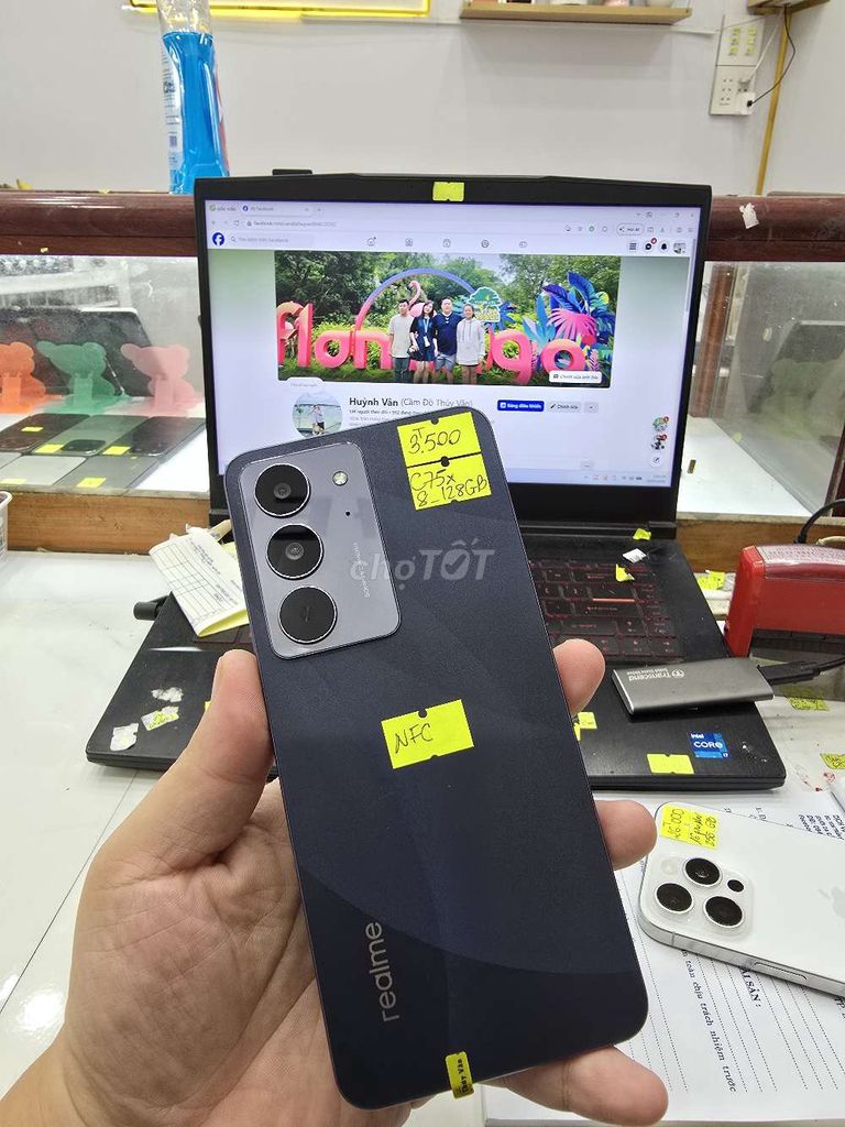Realme C75X 8GB 128GB Đen Đã qua sử dụng. Mua bán Điện thoại tại Thành phố Long Xuyên An Giang được đăng bởi Facebook Cầm Đồ Thúy Vân hình 1