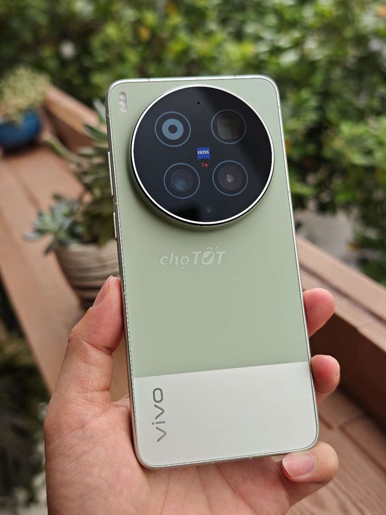 ✨Vivo X300 Ultra256GB Xanh lá, sạc vài lần như new. Mua bán Điện thoại tại Quận Lê Chân Hải Phòng được đăng bởi 444 Tô Hiệu OK Mobile HP hình 1