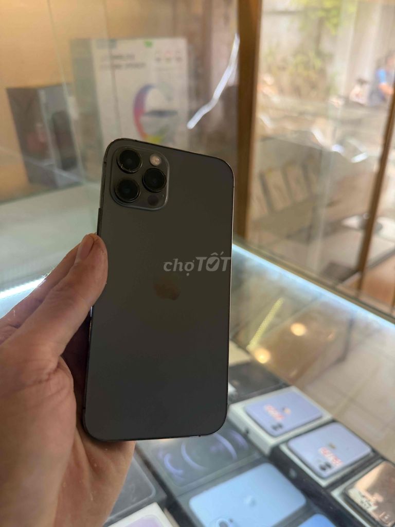 Apple iPhone 12 Pro 256GB Xám Đã qua sử dụng. Mua bán Điện thoại tại Quận Hoàng Mai Hà Nội được đăng bởi thanh lê hình 1