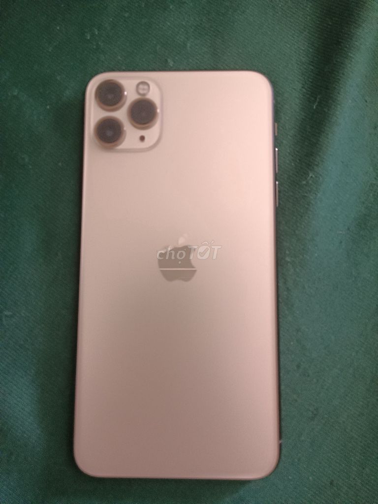 iPhone 11 Pro Max 256GB Vàng đồng. Mua bán Điện thoại tại Huyện Tân Phú Đồng Nai được đăng bởi Tấn Phong hình 1