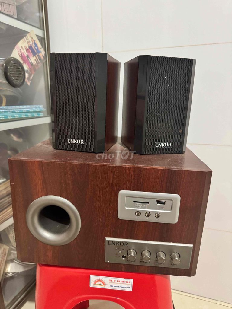 Loa vi tính Enkor Nâu Gỗ Đã qua sử dụng. Mua bán Tivi, Âm thanh tại Huyện Châu Thành Bến Tre được đăng bởi  nam hình 1