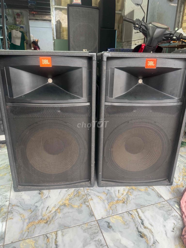 Loa JBL tr125  , bass 40