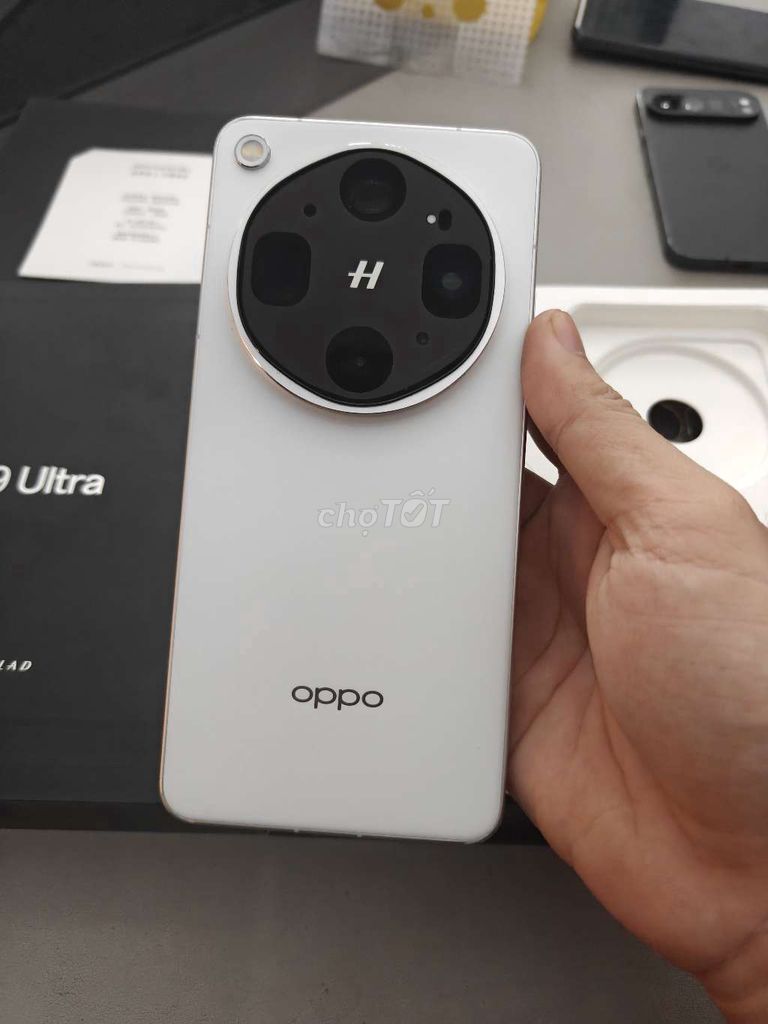 Oppo Find X9 Ultra 16GB/512GB Trắng có GL. Mua bán Điện thoại tại Thành phố Thủ Đức Tp Hồ Chí Minh được đăng bởi AVG Mobile hình 1