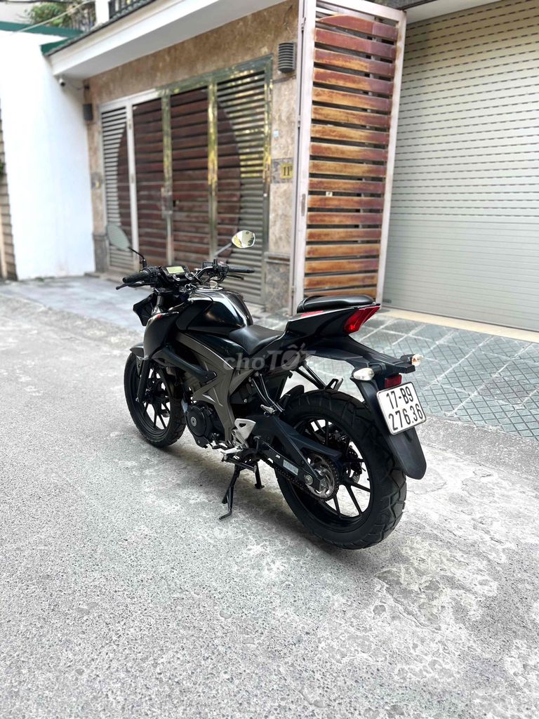 Xe Máy Anh THao GSX S 150cc màu đen. Mua bán Xe máy tại Quận Cầu Giấy Hà Nội được đăng bởi shop xe may cũ anh thao hình 5