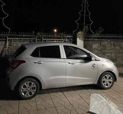 Hyundai Grand i10 2017 1.0 MT - 200000 km. Mua bán Ô tô tại Quận Tân Bình Tp Hồ Chí Minh được đăng bởi THÁI PARA