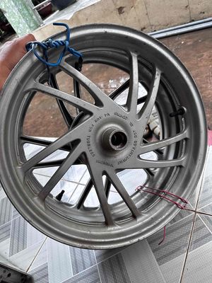 mâm zin shvn 2đĩa. Mua bán Phụ tùng xe tại Huyện Bến Lức Long An được đăng bởi Trần Ngọc Nghĩa