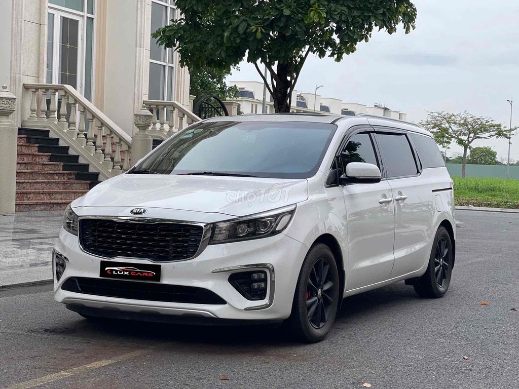 Kia Sedona 2019 2.2 DAT Luxury - 107000 km. Mua bán Ô tô tại Thành phố Thủ Đức Tp Hồ Chí Minh được đăng bởi Văn Dũng hình 2