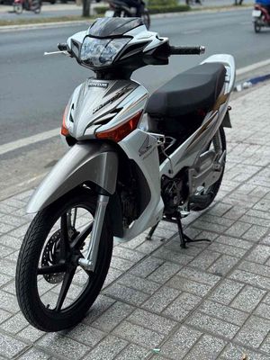 Fu X Fi 2010 mâm zin bao hồ sơ phiếu xuất xưởng. Mua bán Xe máy tại Thành phố Long Xuyên An Giang được đăng bởi Hoàng Thiện Khang    Khang 67