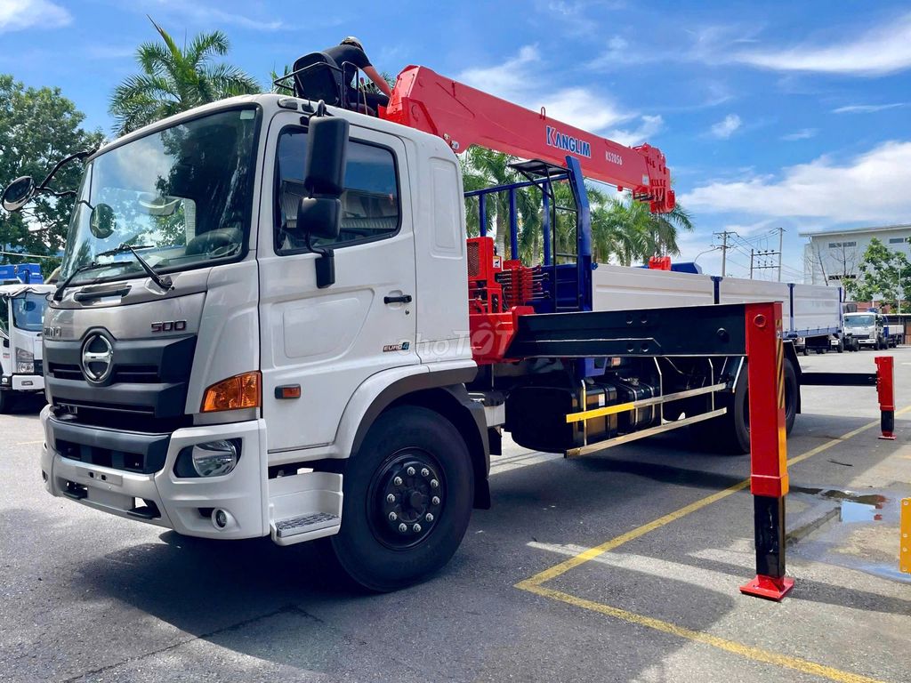 HINO 3 CHÂN LẮP CẦN CẨU 554K. Mua bán Xe tải, xe ben tại Thành phố Thuận An Bình Dương được đăng bởi HINO BÌNH DƯƠNG hình 3