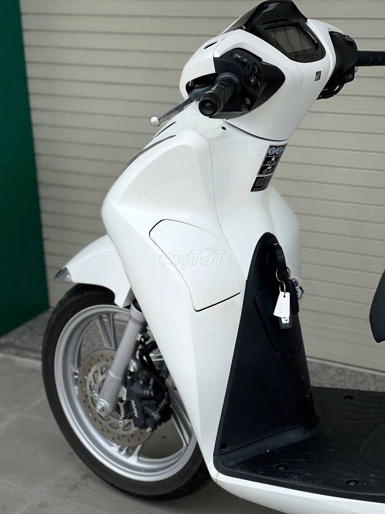 Honda SH 160 2026 Белый как новый, возможен обмен