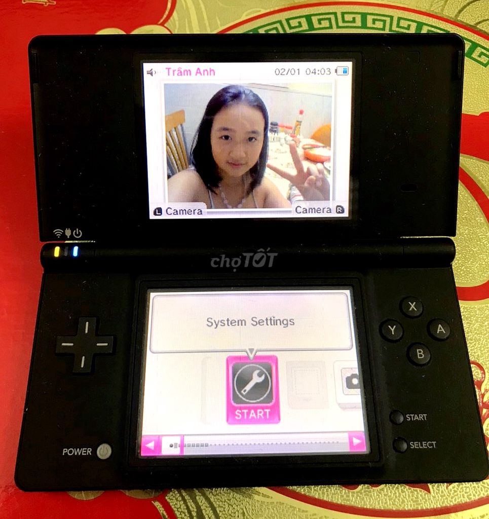 Máy Game Nitendo DSi có camera