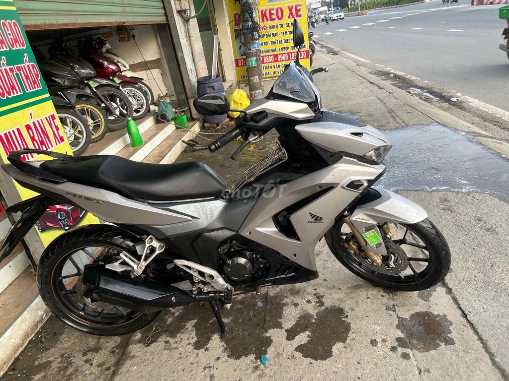 Honda Winner X màu Bạc. Mua bán Xe máy tại Quận Bình Tân Tp Hồ Chí Minh được đăng bởi Cầm đồ thanh lý hình 3