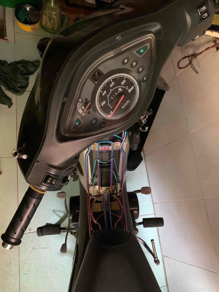vitoria 50cc Đen