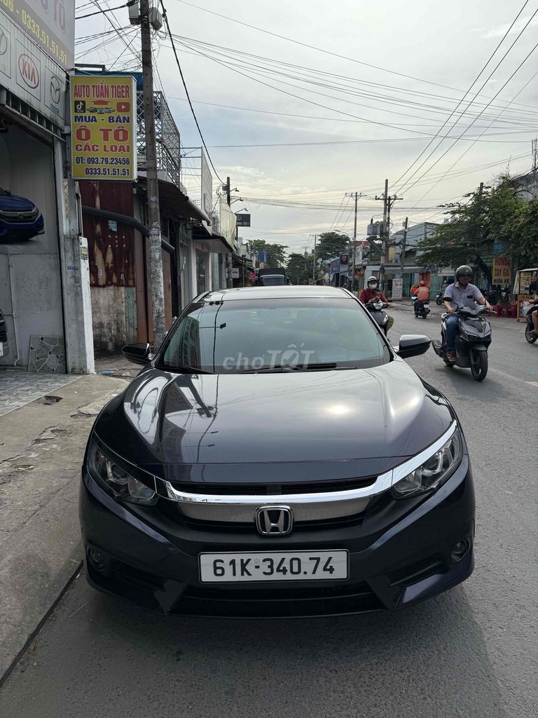 Honda Civic 2018 1.8 99000 km full lịch Sữ hãng