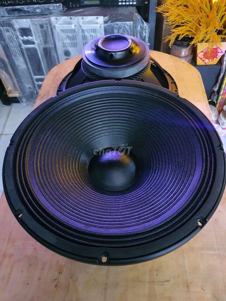 Loa Bass RCF 40 inch Mới. Mua bán Tivi, Âm thanh tại Quận 12 Tp Hồ Chí Minh được đăng bởi phạm văn thạch hình 1