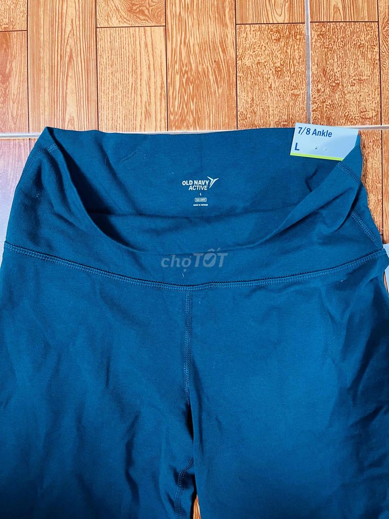 Quần tập lửng Old Navy size L