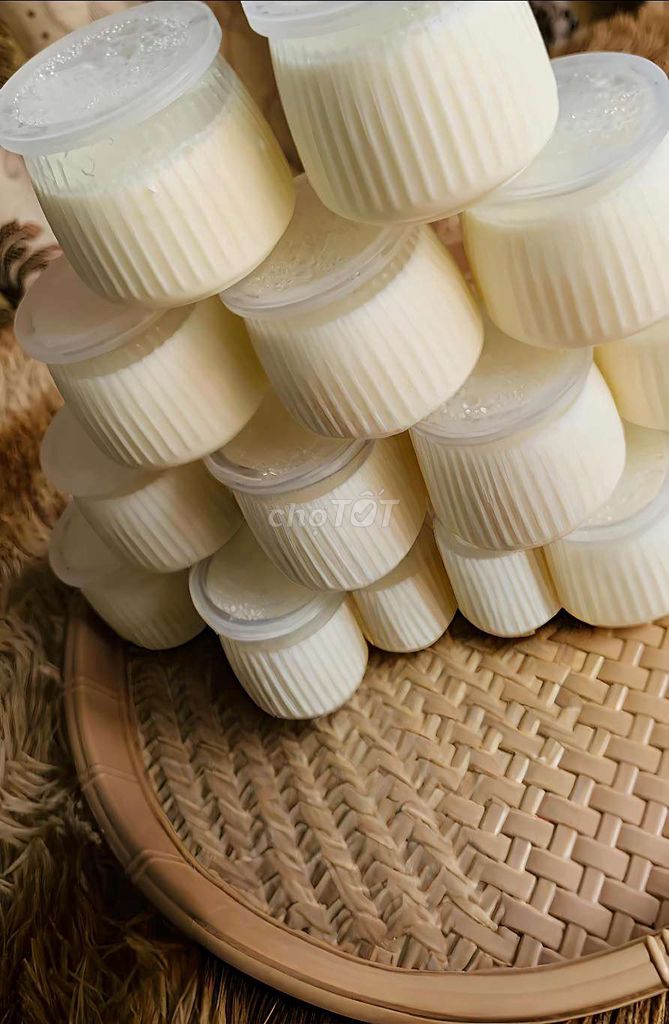 Sữa chua ngọt thanh 12 hũ/1 lốc. Mua bán Đồ ăn, thực phẩm và các loại khác tại Huyện Bình Chánh Tp Hồ Chí Minh được đăng bởi Hoang Minh hình 1