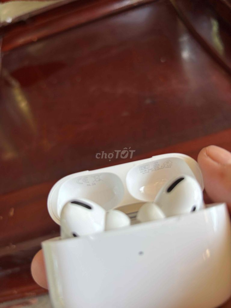 Tai nghe Apple AirPods Pro Trắng. Mua bán Tivi, Âm thanh tại Quận Cái Răng Cần Thơ được đăng bởi ZSheng hình 1