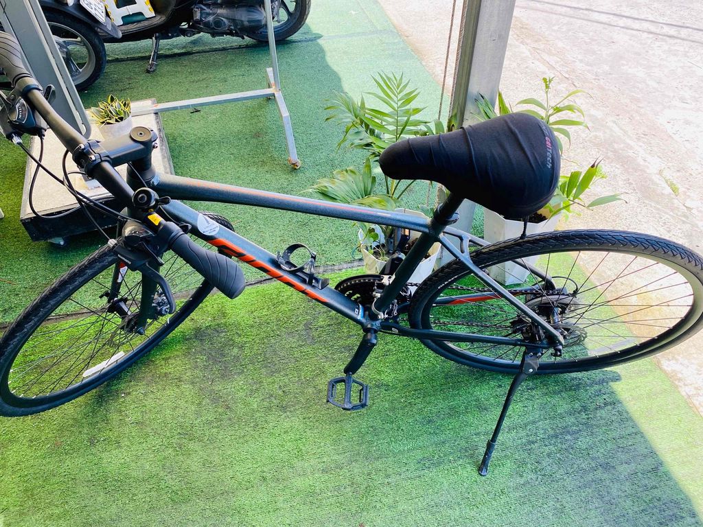 Xe đạp touring Giant Escape 2 size M