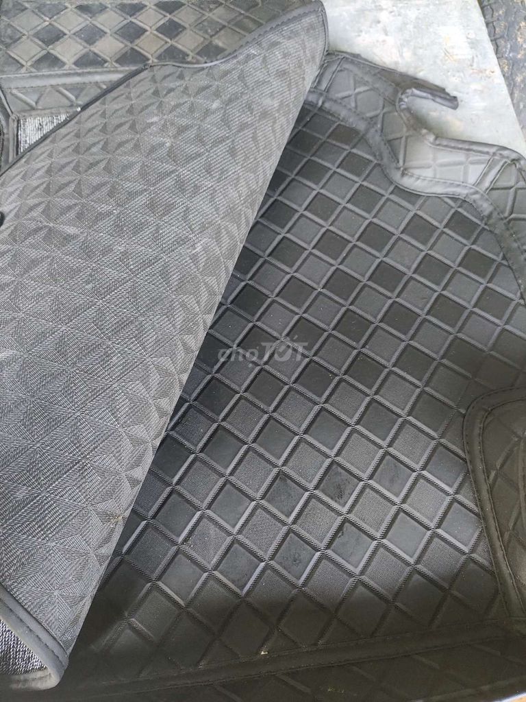 Thảm lót sàn vf7, thảm cao su vf7, còn mới. Mua bán Phụ tùng xe tại Quận Liên Chiểu Đà Nẵng được đăng bởi Vũ hình 2