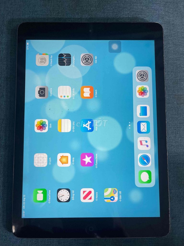 iPad air 32gb còn mới 90% như hình chụp trên