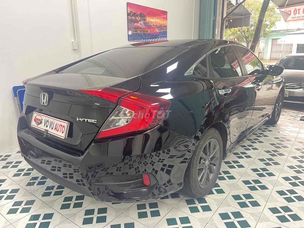 Honda Civic 2020 G Đen 6 vạn km. Mua bán Ô tô tại Thành phố Tam Kỳ Quảng Nam được đăng bởi Võ Ngọc Vũ hình 2