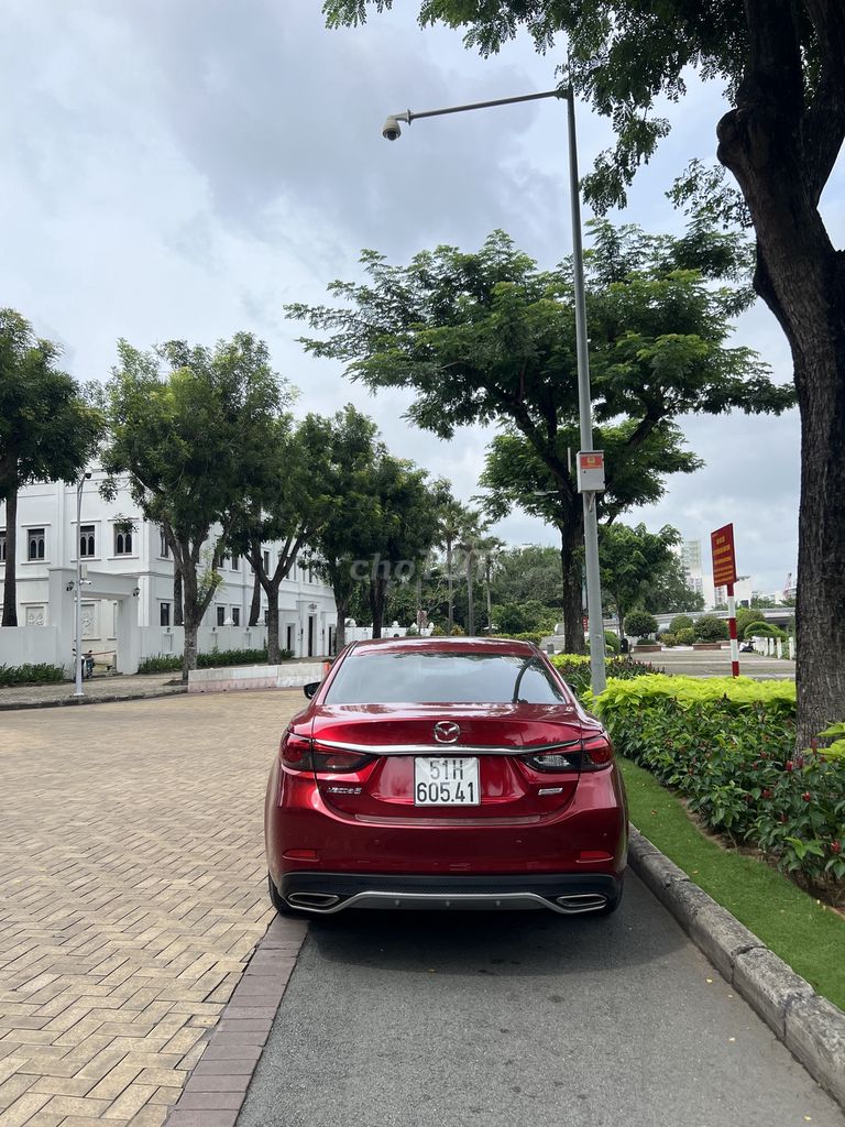 Mazda 6 2019 Luxury 2.0 AT - 39000 km. Mua bán Ô tô tại Quận 7 Tp Hồ Chí Minh được đăng bởi Lucifer512 hình 5