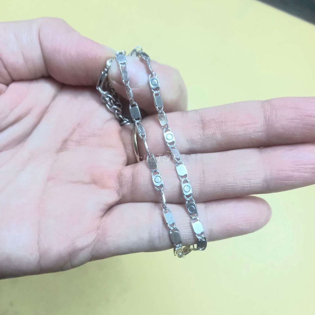 Lắc tay Bạc ta 925 Xi kim
. Mua bán Phụ kiện thời trang khác tại Thành phố Thủ Đức Tp Hồ Chí Minh được đăng bởi Tila Tran hình 1