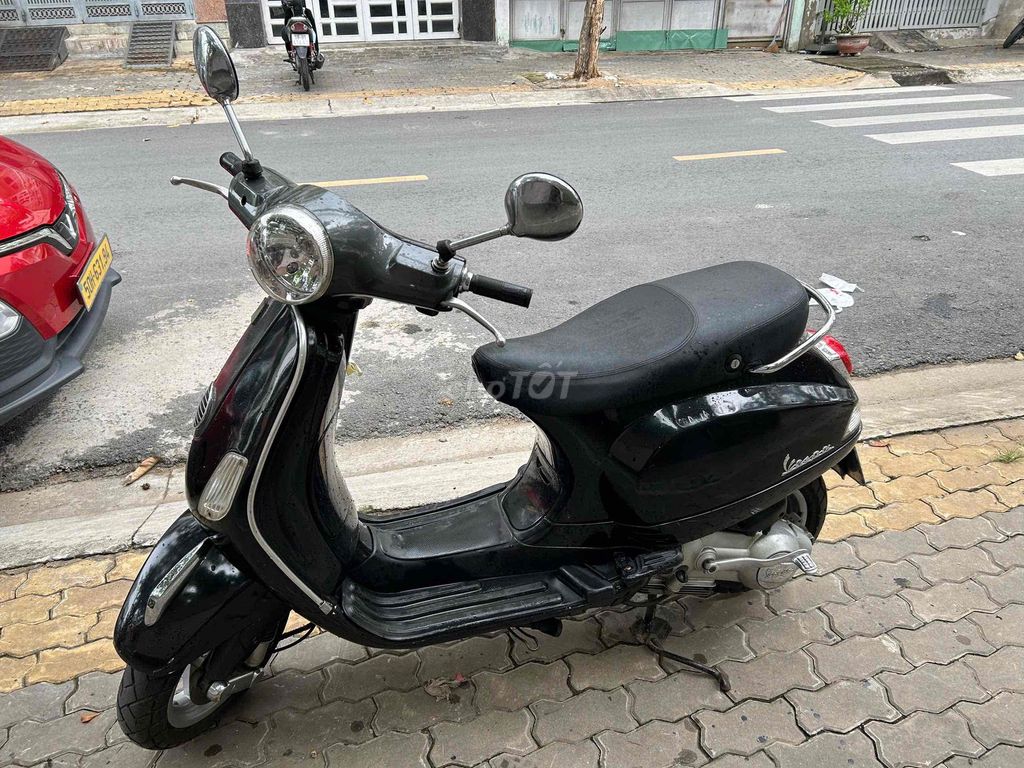 Cầm đồ bán thanh lý : chiếc tay ga Piaggo Vecpas .. Mua bán Xe máy tại Quận 7 Tp Hồ Chí Minh được đăng bởi Mạnh Hùng hình 4