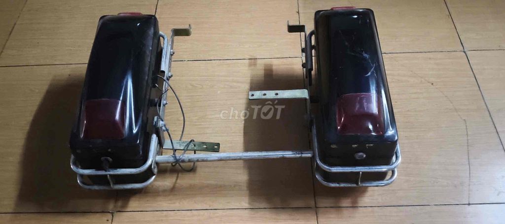 cặp thùng hông suzuki gd