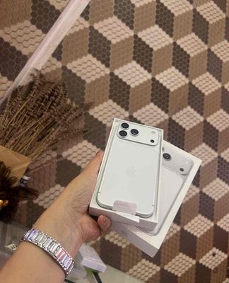 iphone 17promax 1tb trắng qtế mỹ pin100 sạc 5 lần