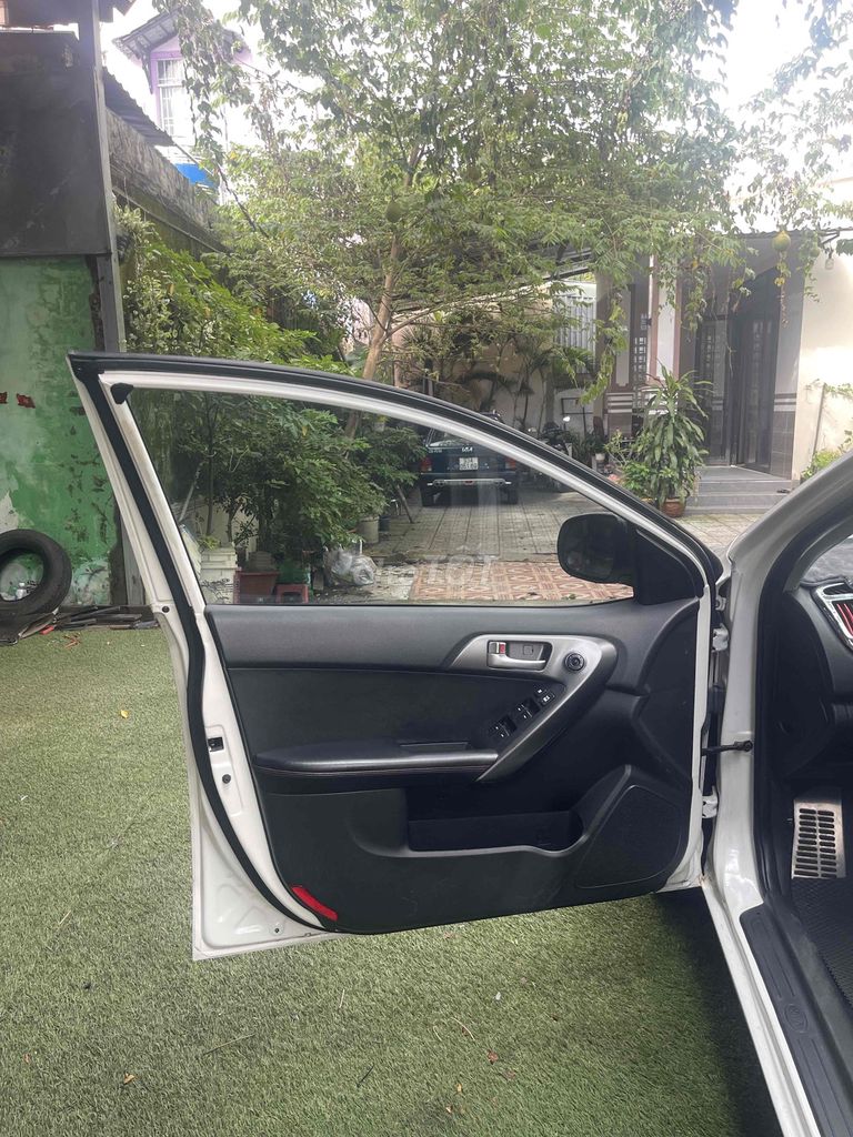 Kia Cerato 2010 1.6 AT - 123456 km. Mua bán Ô tô tại Quận Cái Răng Cần Thơ được đăng bởi NGUYỄN TẤN LỘC hình 9