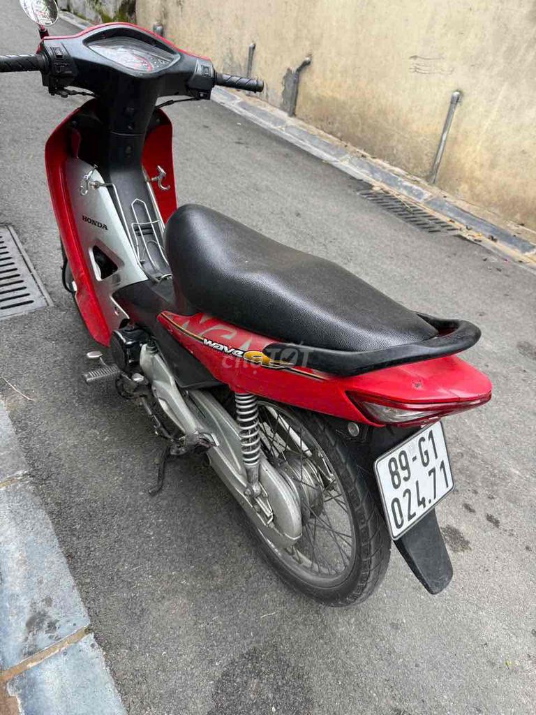 e bán wawe a màu đỏ máy ngon sẵn đi lâu dài ạ. Mua bán Xe máy tại Quận Long Biên Hà Nội được đăng bởi Nguyen Chung hình 1