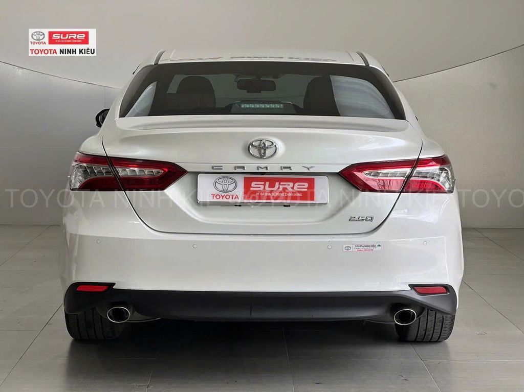 Toyota Camry 2.5Q 2020 - 32.000 km. Mua bán Ô tô tại Quận Ninh Kiều Cần Thơ được đăng bởi Phúc Toyota Ninh Kiều hình 2